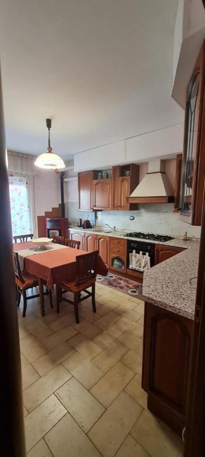 Villa Le Rose Cengio Esterno foto
